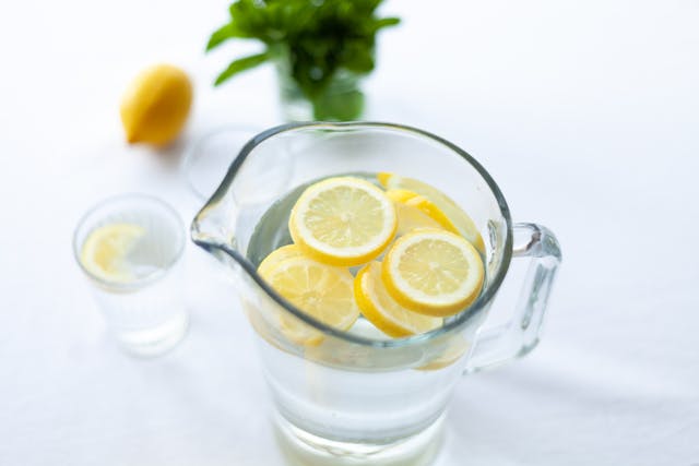 Top 7 Approved Benefits of Lemon Water