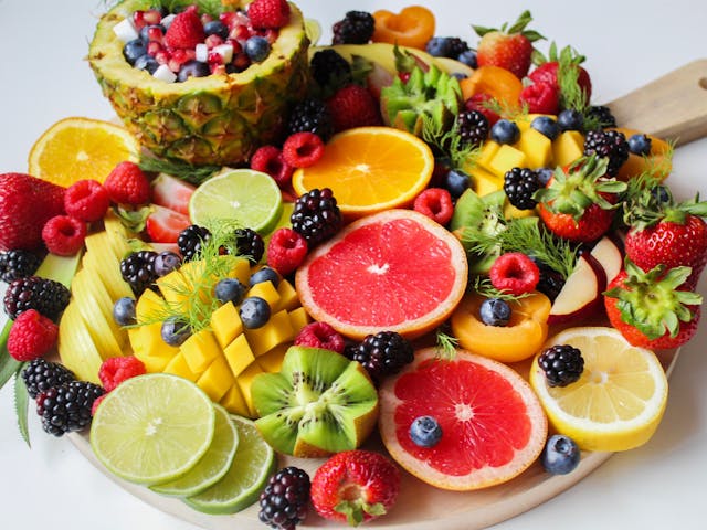 7 Memory-Boosting Fruits To Know